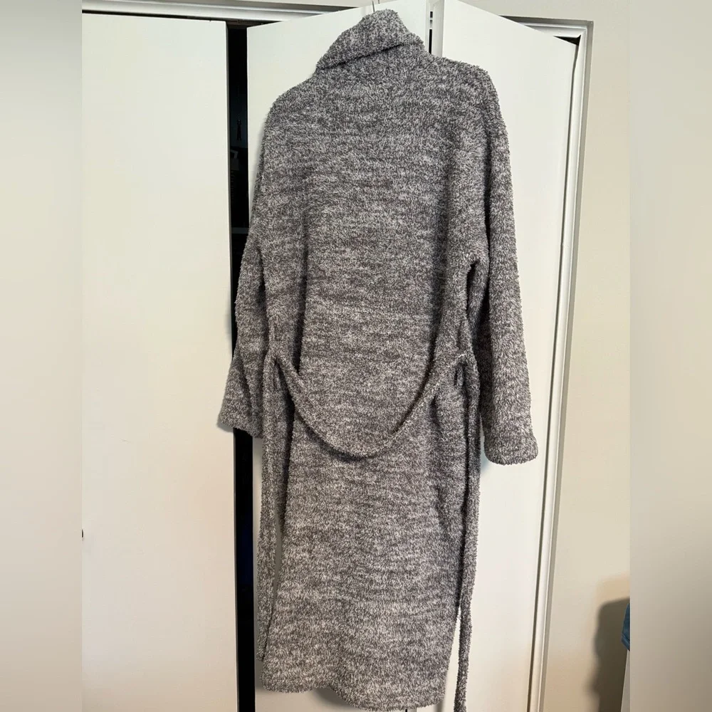 Barefoot Dreams Robe - Picture 3 of 6